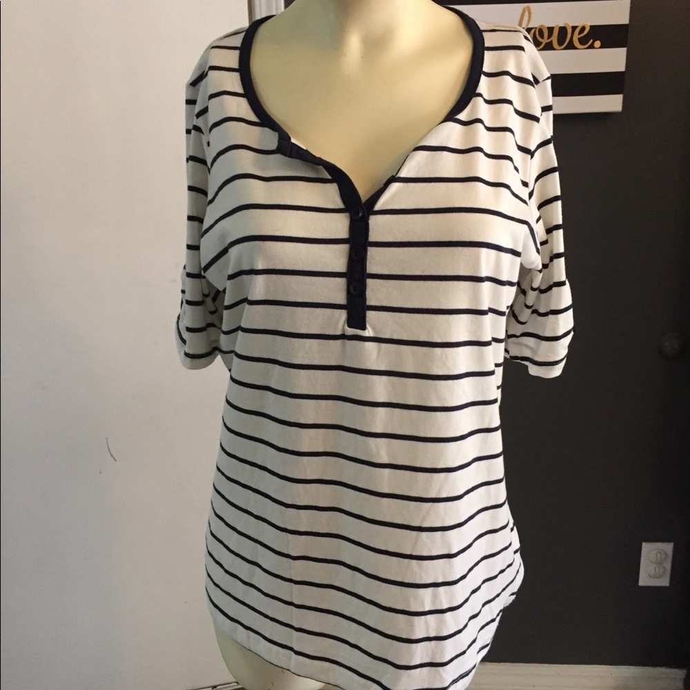 Stitch fix peppercorn navy white stripe top size m